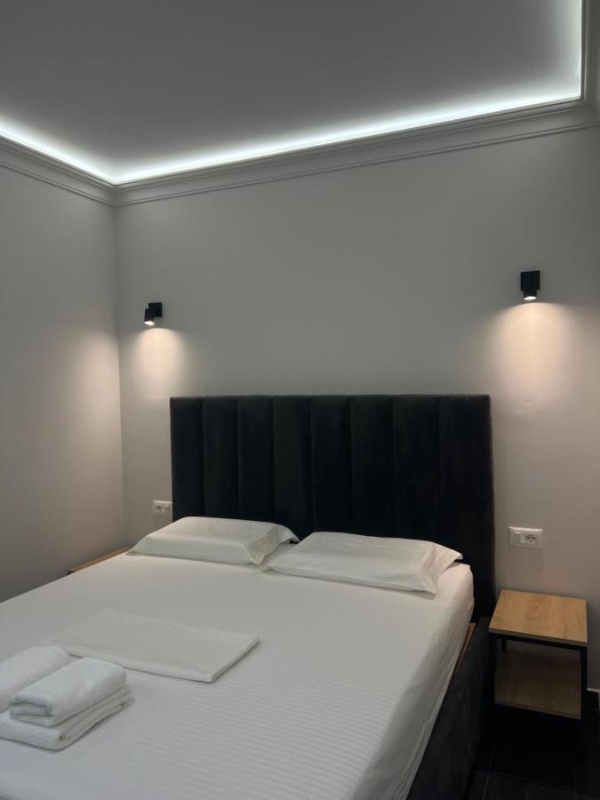 Checkpoint Tirana Apartments 外观 照片